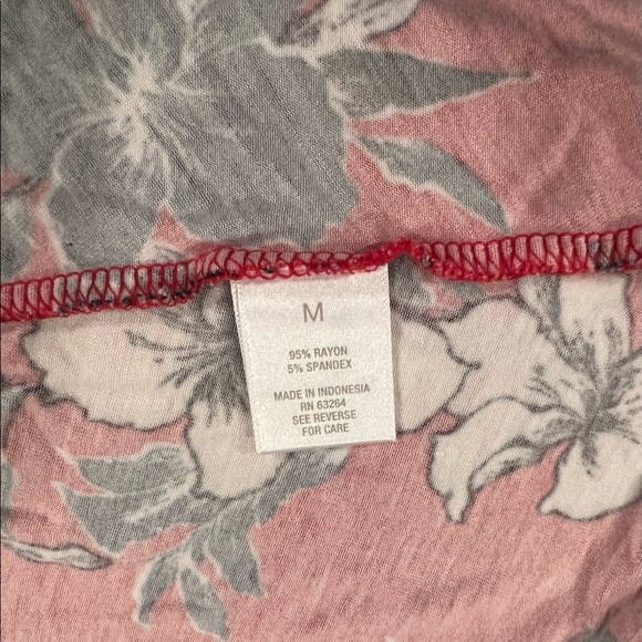 WESTPORT floral cold shoulder blouse / size M - Picture 4 of 5